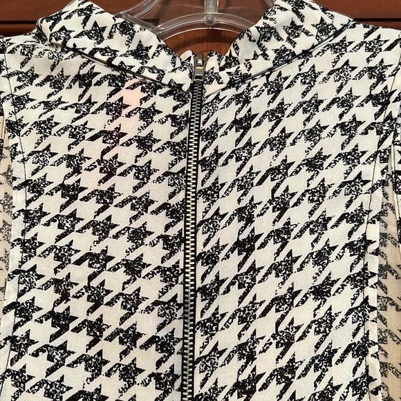 Mock turtle tank - Picture 3 of 5